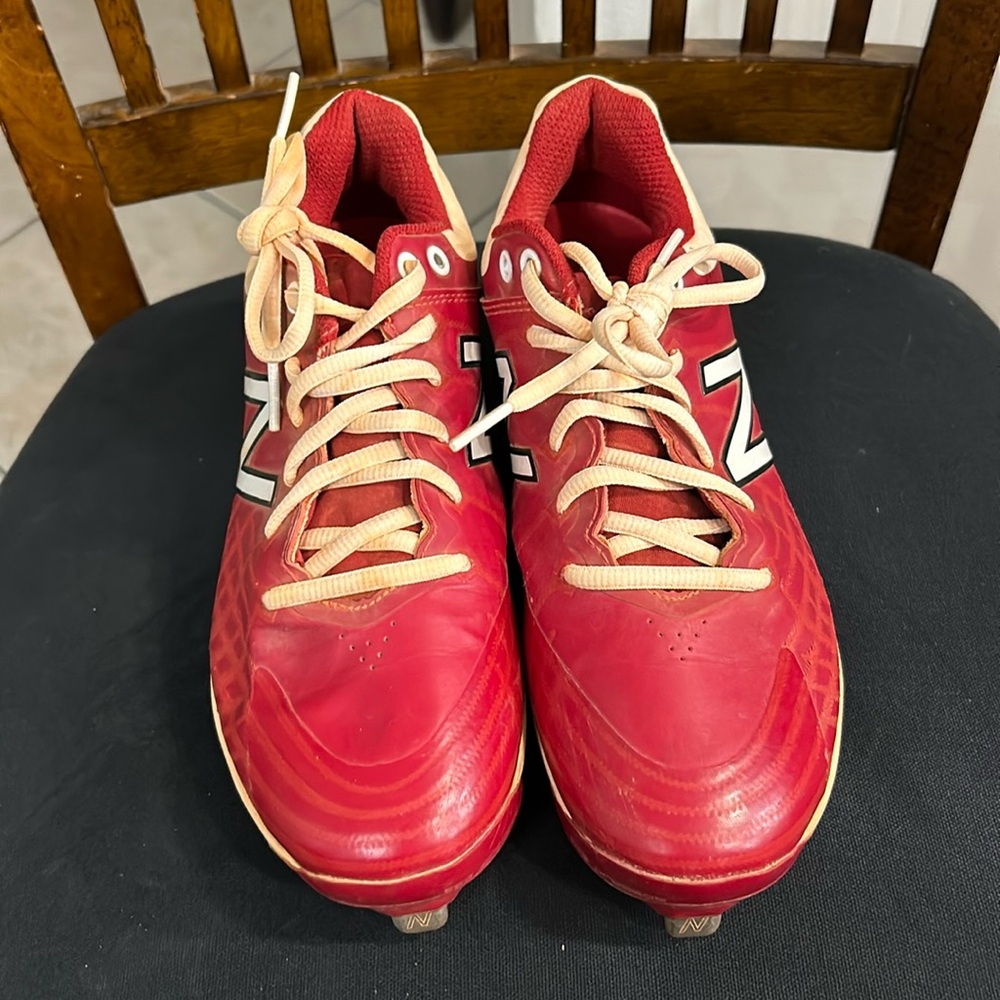Softball cleats
